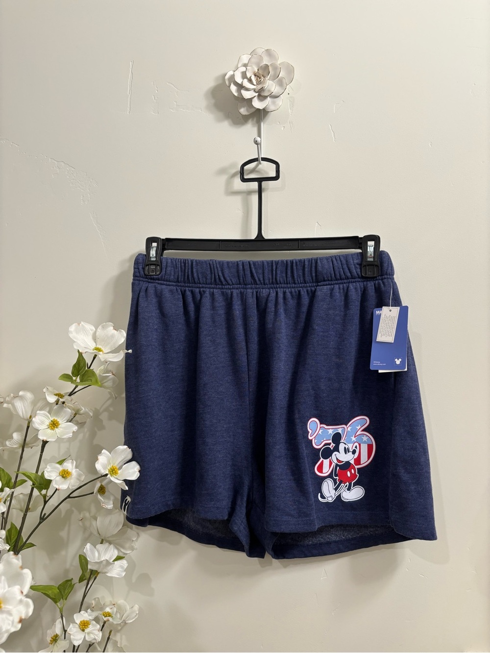 Women’s Mickey Mouse Shorts in XL
